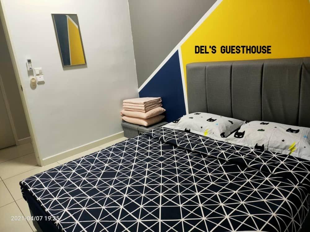 Del'S Guesthouse @ Southville Same Level With Pool Fits 8 Bangi Exteriör bild